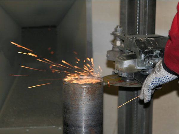 Обрезка неисправной алмазной коронки Обрезка неисправной алмазной коронки