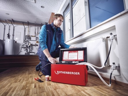 Применение аппарата для заморозки труб  ROFROST